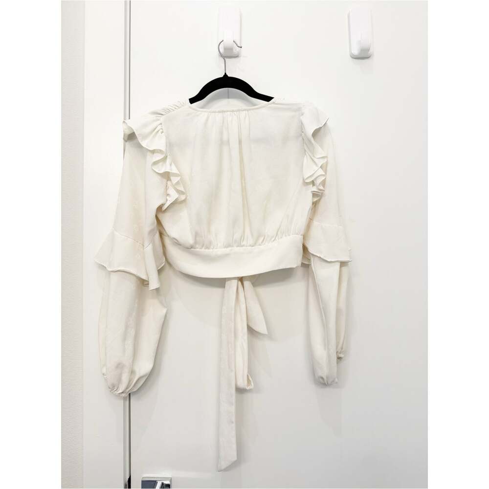 Line & Dot Sonia Cropped Ruffled Blouse - Picture 8 of 9